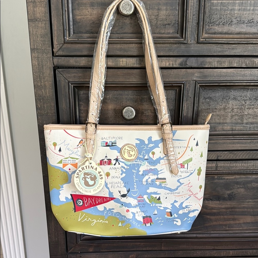 Spartina 449 Map Print Tote Bag - Bay Dreams